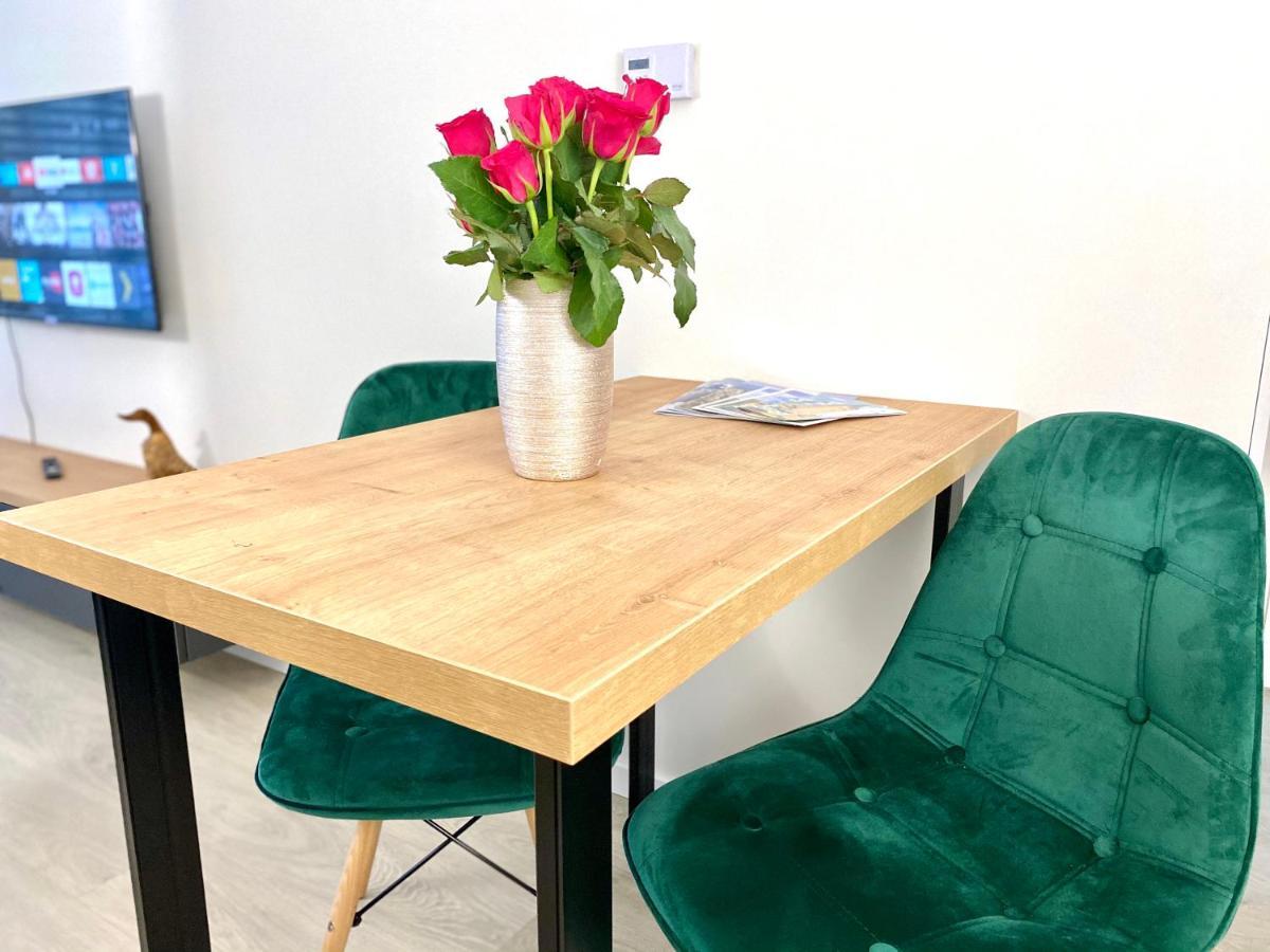 Apartment Mala Praha زيلينا المظهر الخارجي الصورة